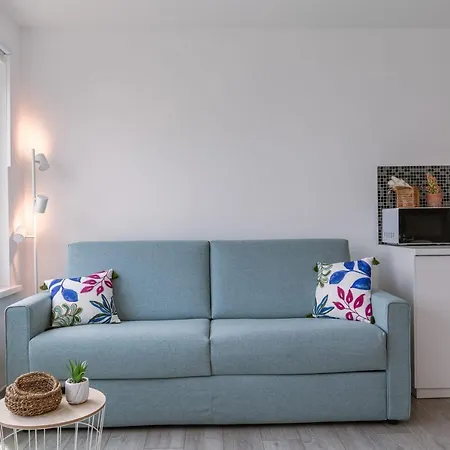 Brand New Studio At Only 2 Minutes Walking From Beach Διαμέρισμα Middelkerke